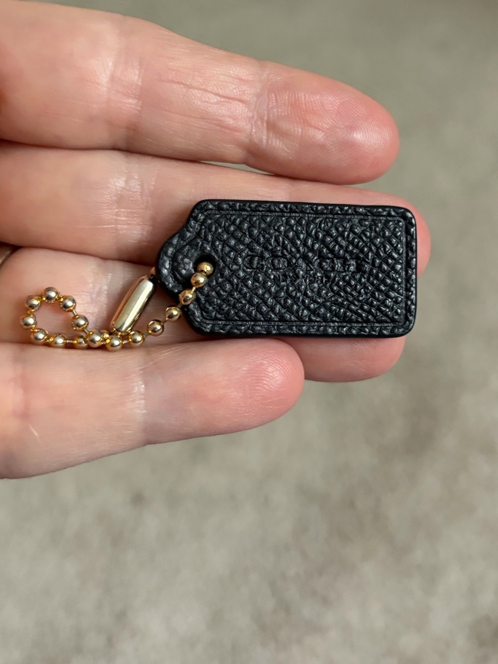 COACH Leather HangTag - Black with Gold Chain